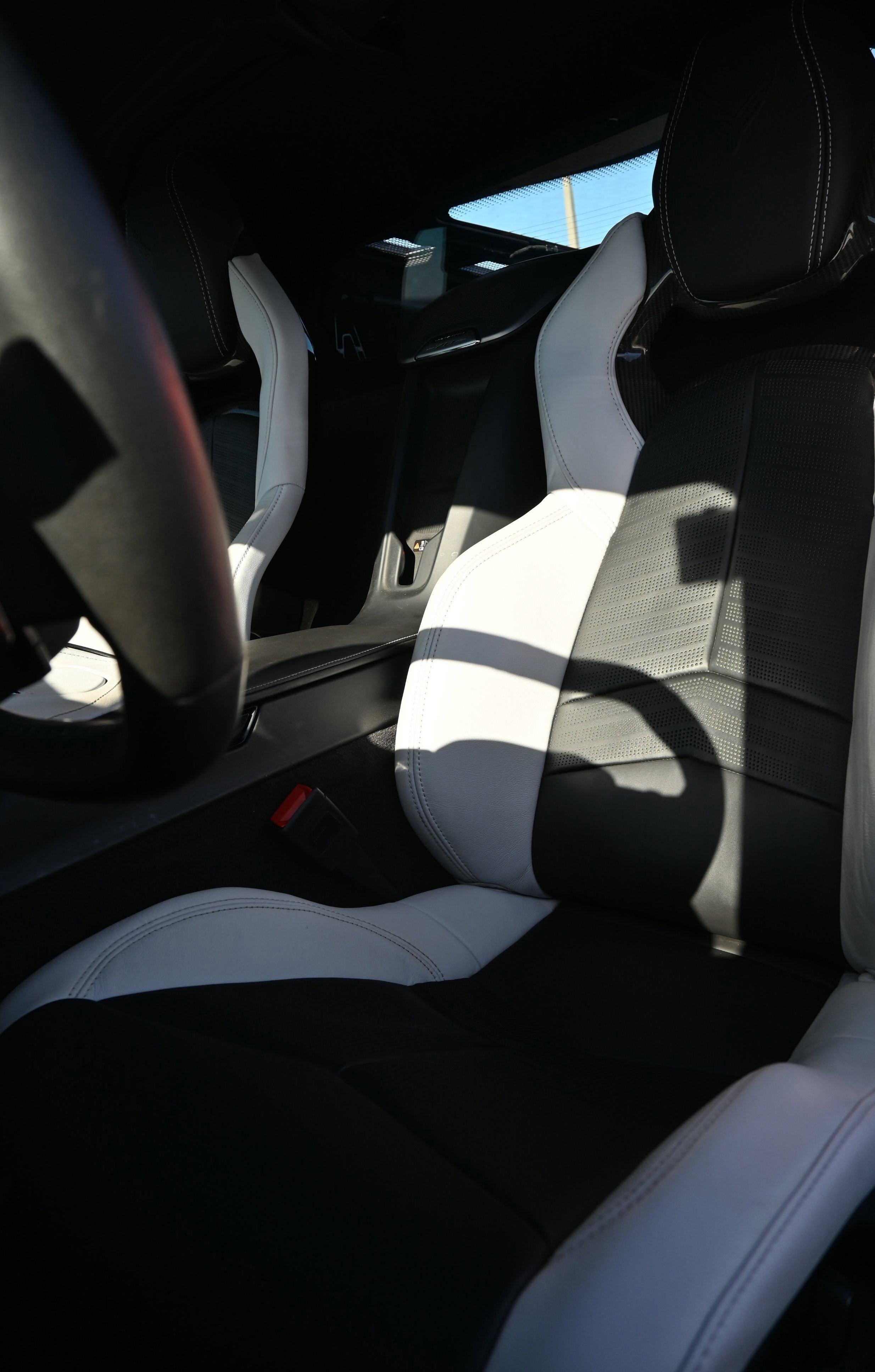 Used 2023 Chevrolet Corvette Z06 image 18