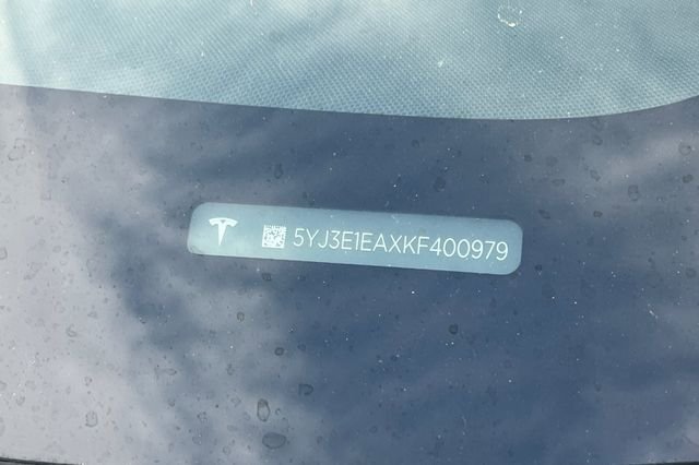 Used 2019 Tesla Model 3 Long Range RWD image 3