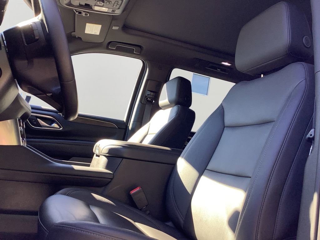 Used 2023 Chevrolet Tahoe Z71 w/ Luxury Package image 24