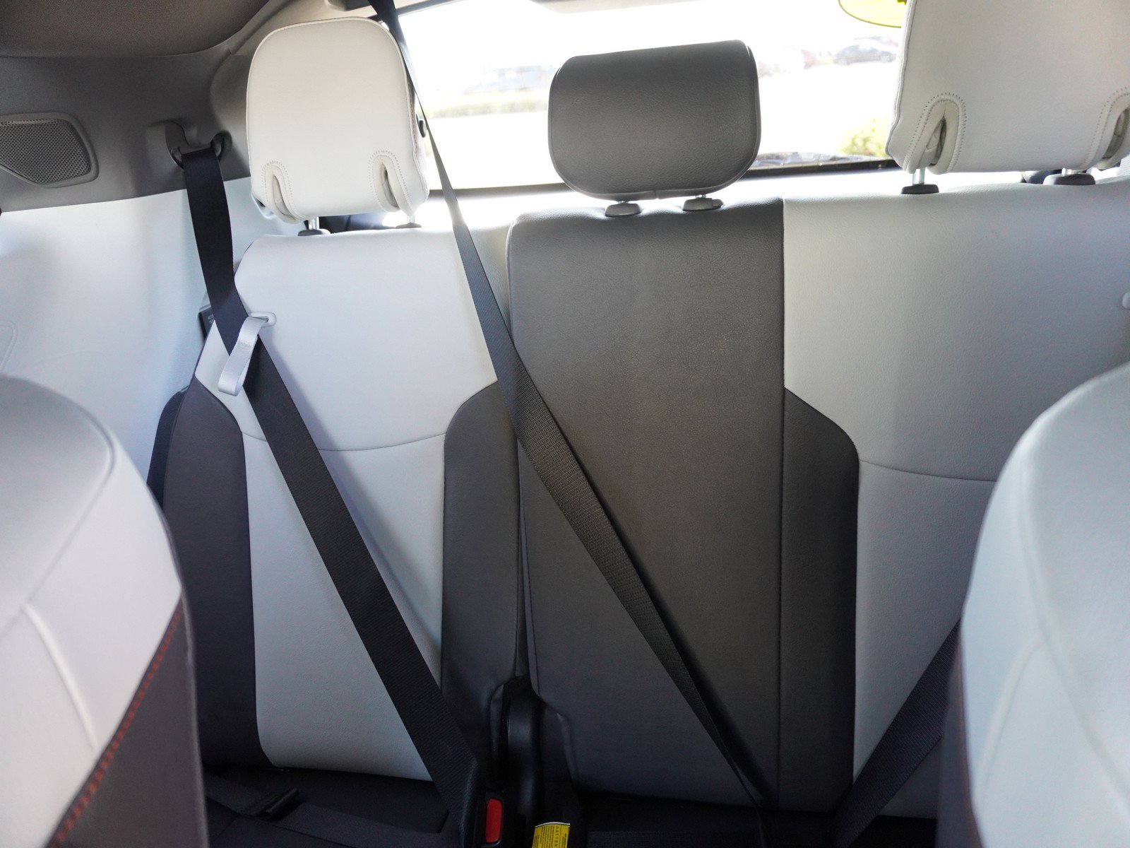 Used 2024 Toyota Sienna XSE w/ XSE Plus Package image 13