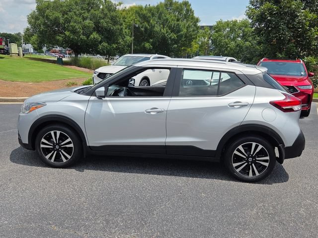 Used 2019 Nissan Kicks SV FWD image 4