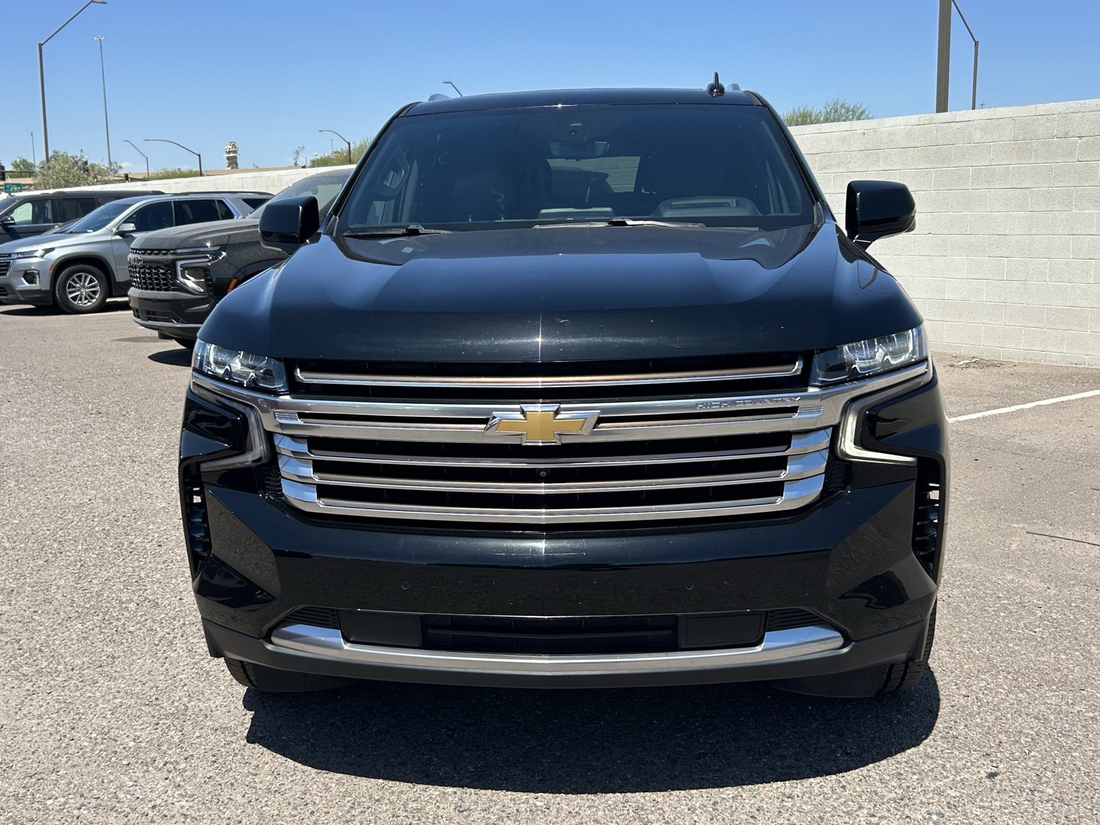 Used 2022 Chevrolet Tahoe High Country AWD/4WD image 7
