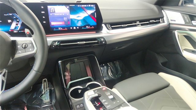 Used 2025 BMW X2 M35i image 46