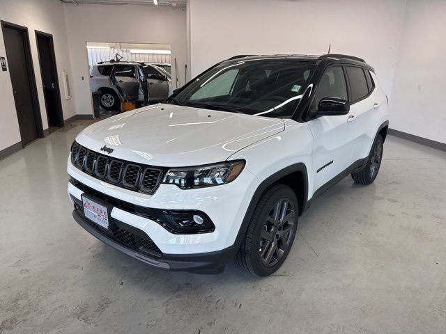 New 2026 Jeep Compass Limited image 3