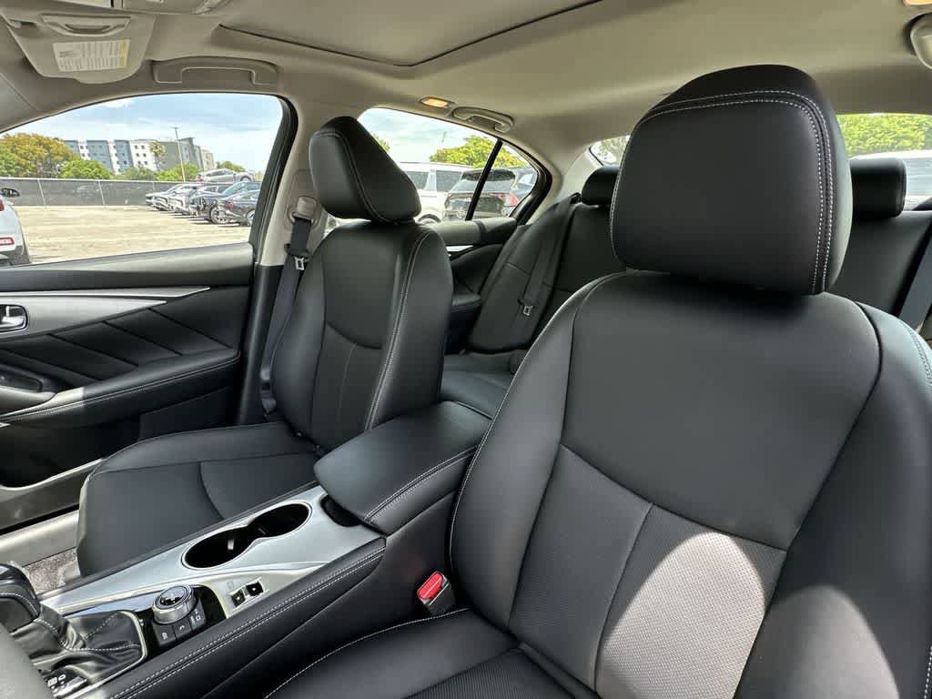Used 2023 INFINITI Q50 Luxe w/ Cargo Package RWD image 14