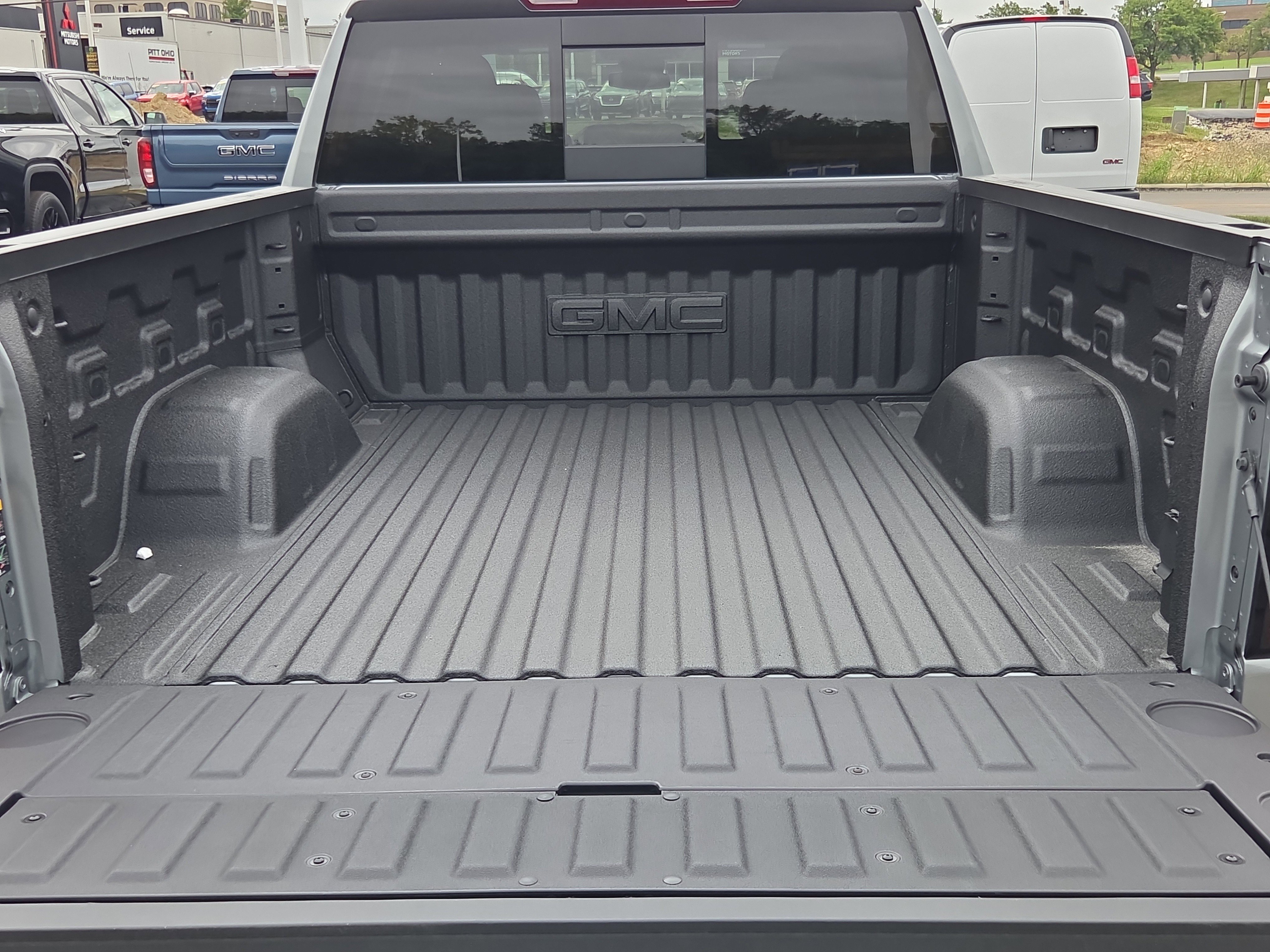 New 2026 GMC Sierra 1500 Elevation w/ Elevation Premium Package image 5