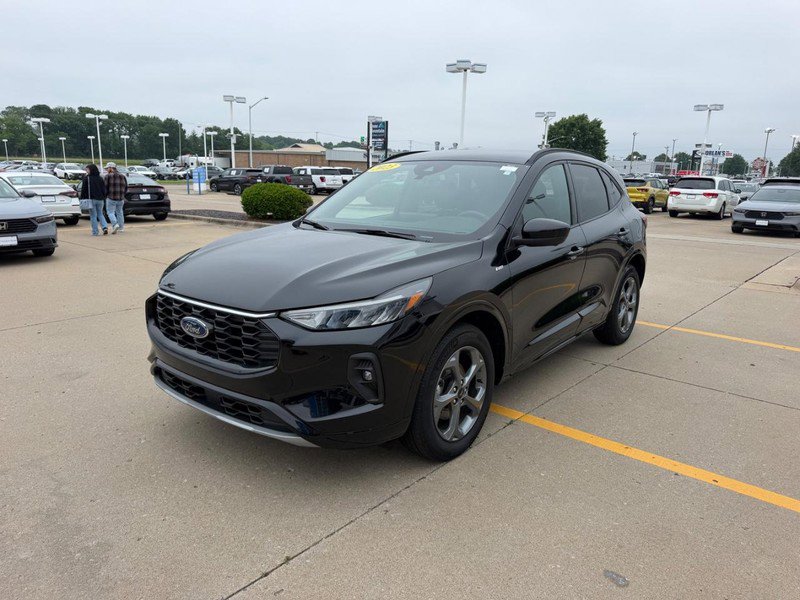 Used 2023 Ford Escape ST-Line Select w/ Tech Pack #2 AWD/4WD image 7