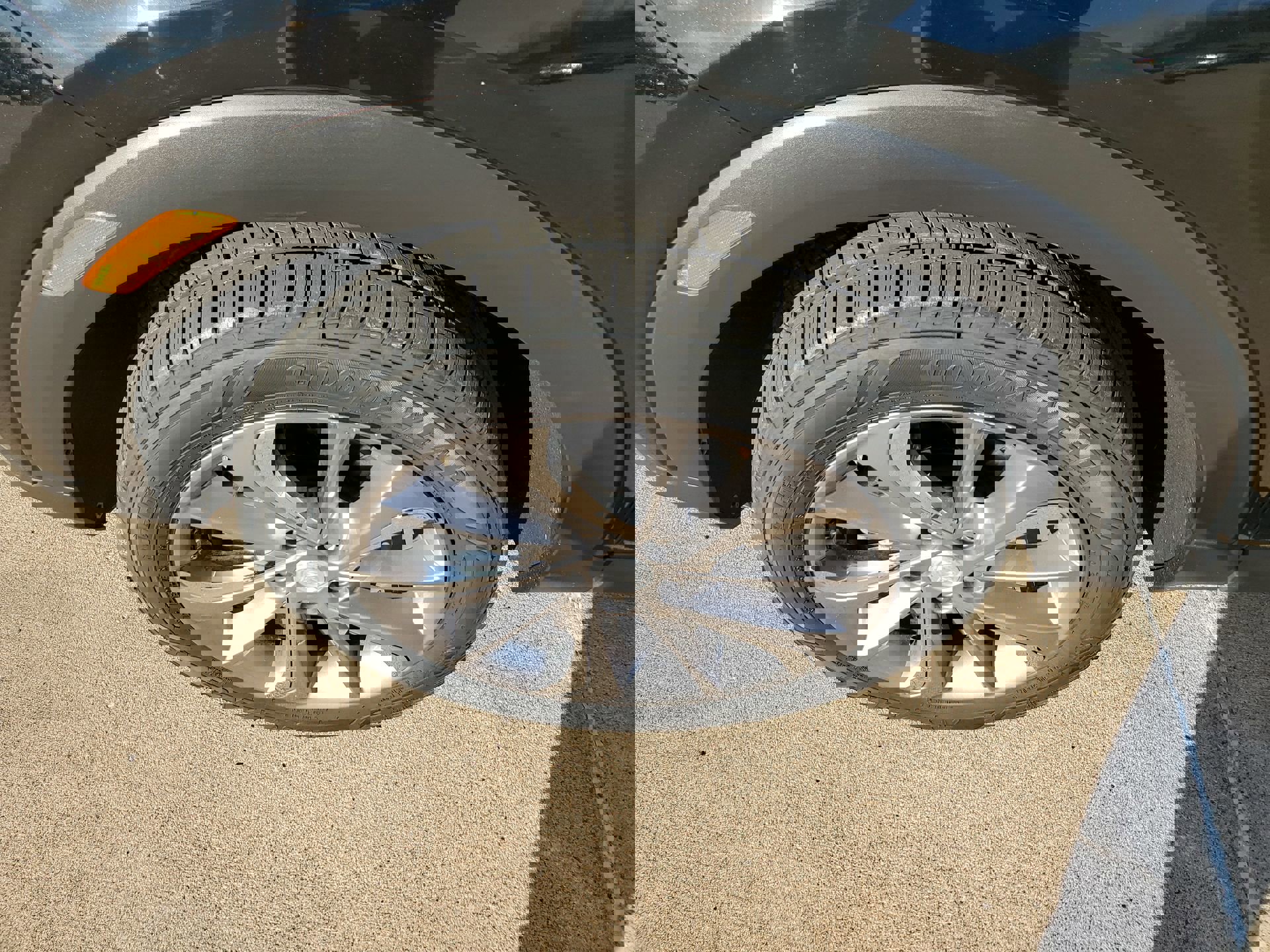 Used 2020 Buick Encore GX Select w/ Experience Buick Package image 39