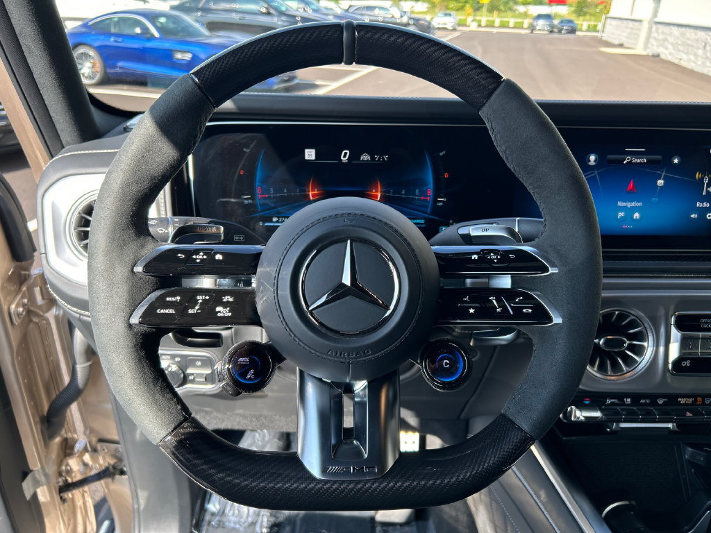 Used 2025 Mercedes-Benz G 63 AMG 4MATIC image 17