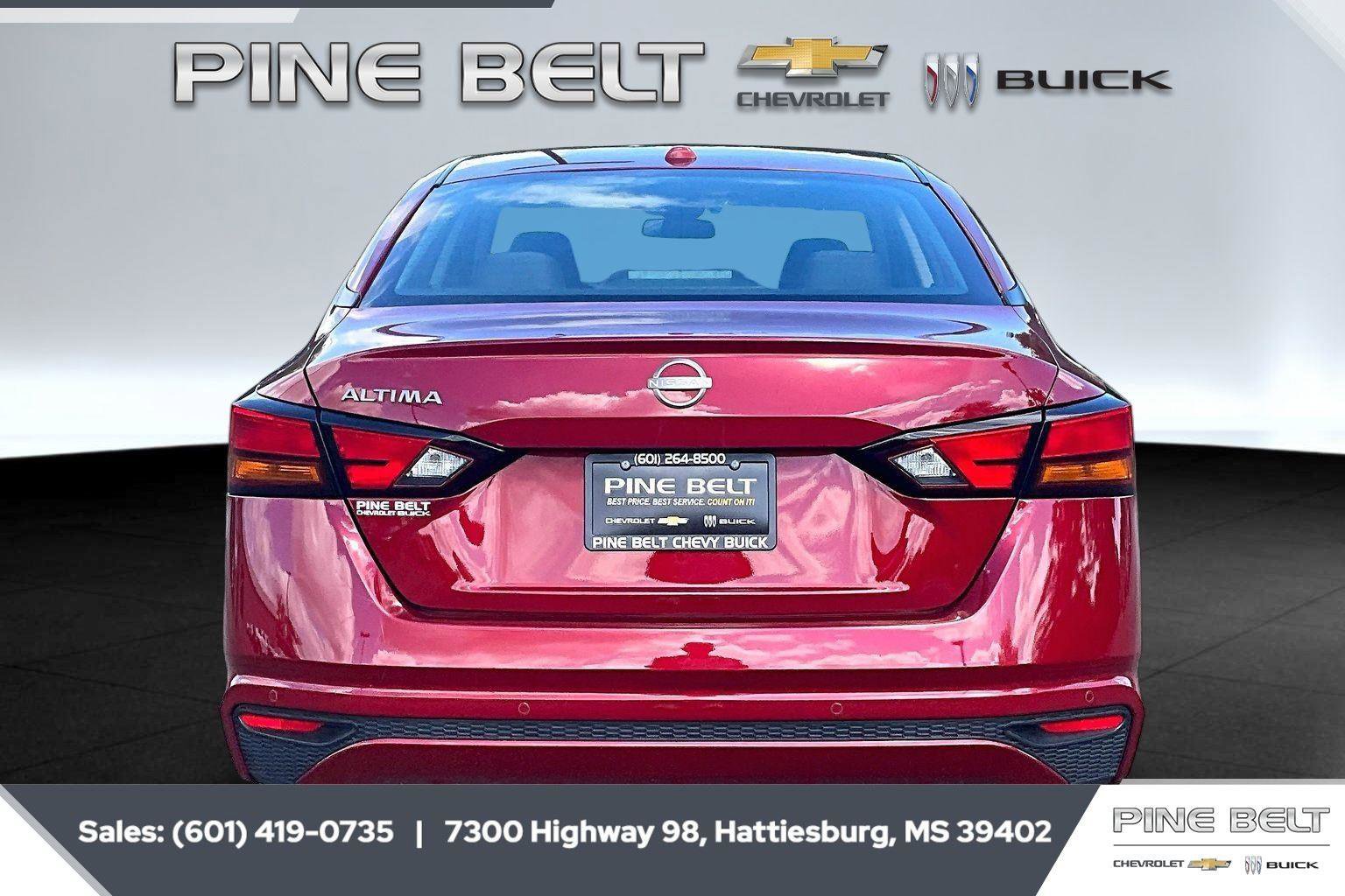Used 2025 Nissan Altima 2.5 SV image 4