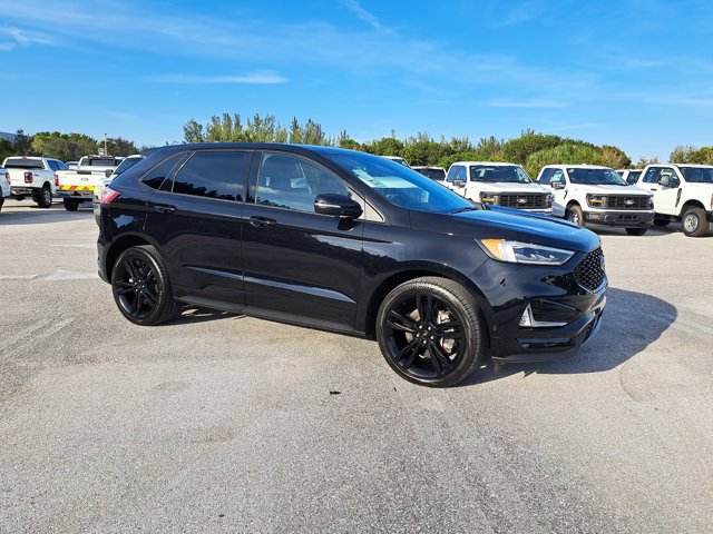 Certified 2022 Ford Edge ST w/ Equipment Group 401A image 35