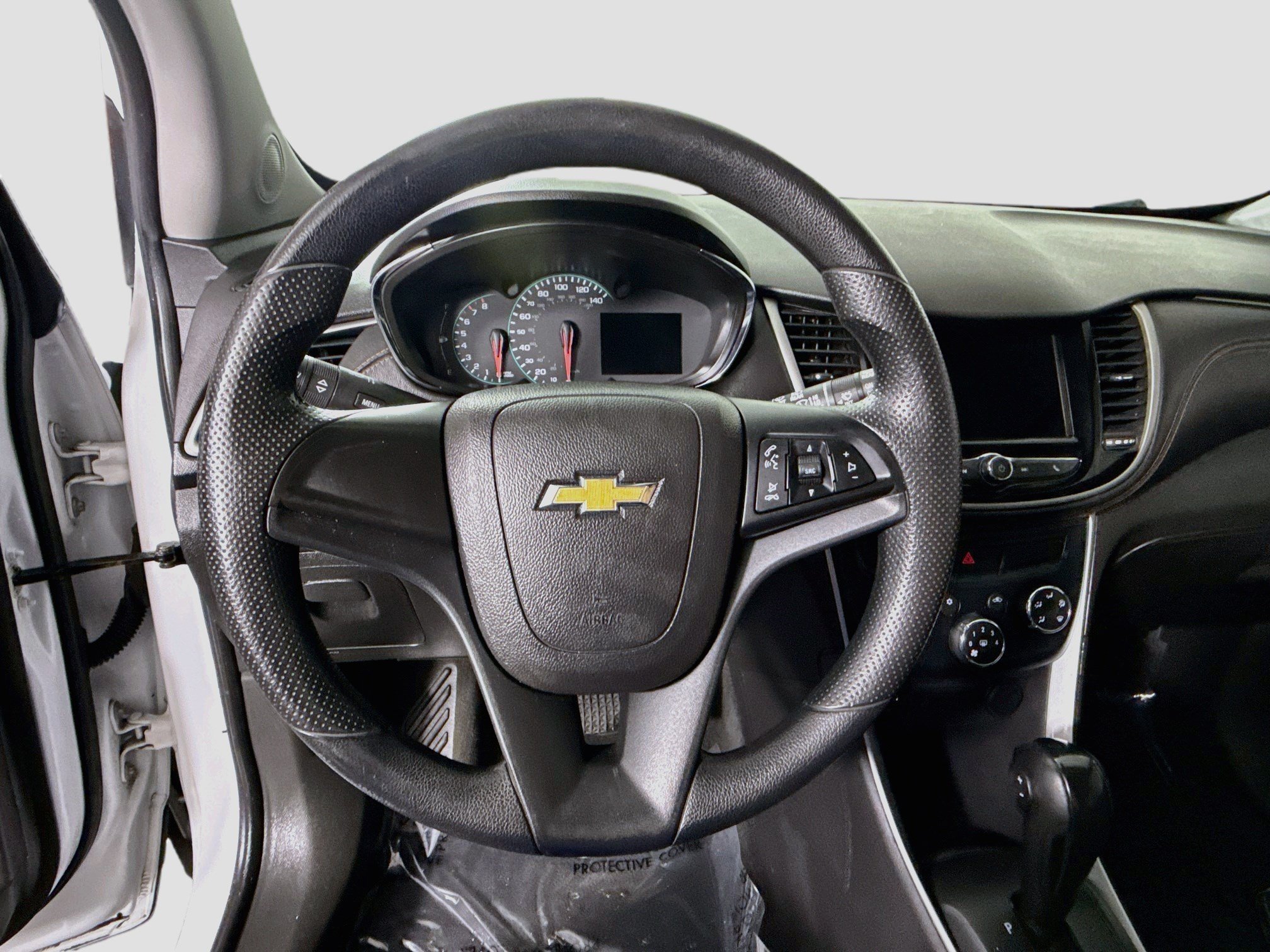 Used 2019 Chevrolet Trax LS FWD image 13