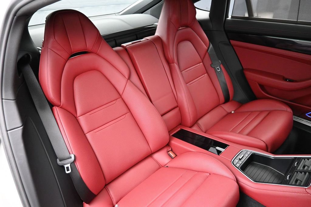 Certified 2023 Porsche Panamera 4S Executive AWD/4WD image 28