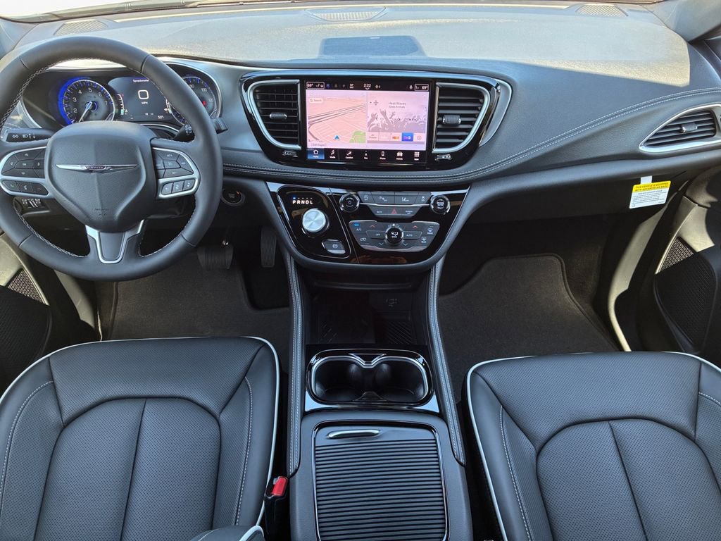 New 2026 Chrysler Pacifica Limited FWD image 20