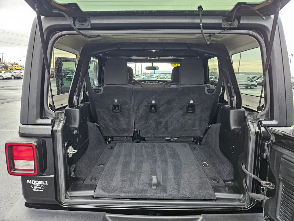 Used 2018 Jeep Wrangler Unlimited Sport S image 20