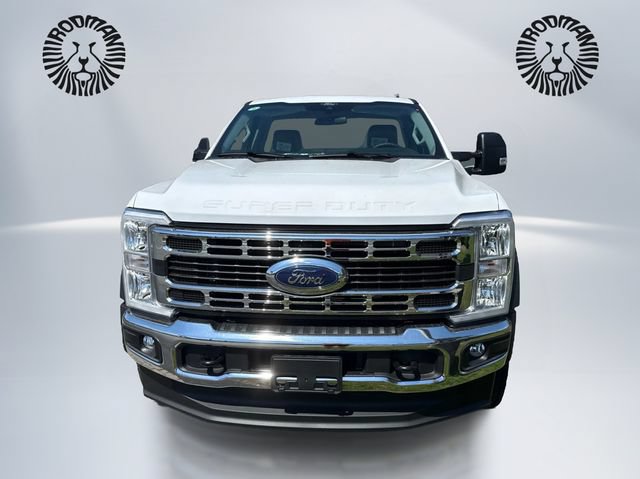 New 2026 Ford F550 4x4 Regular Cab Super Duty image 2