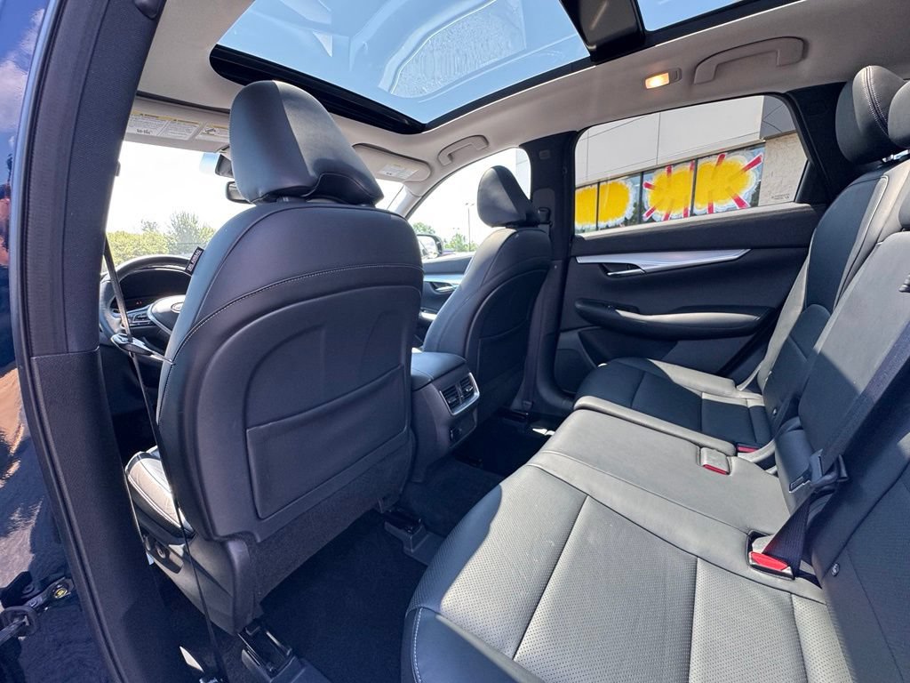Used 2020 INFINITI QX50 Essential w/ Convenience Package FWD image 11