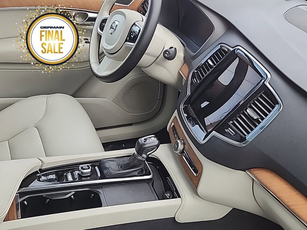 Used 2021 Volvo XC90 T6 Momentum image 10
