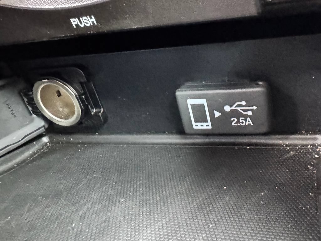Used 2019 Acura TLX FWD image 21