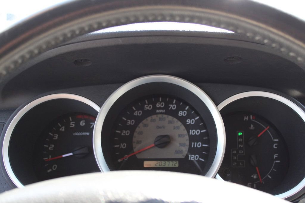 Used 2006 Toyota Tacoma PreRunner RWD image 14
