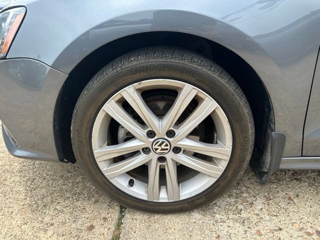 Used 2015 Volkswagen Jetta SEL FWD image 28