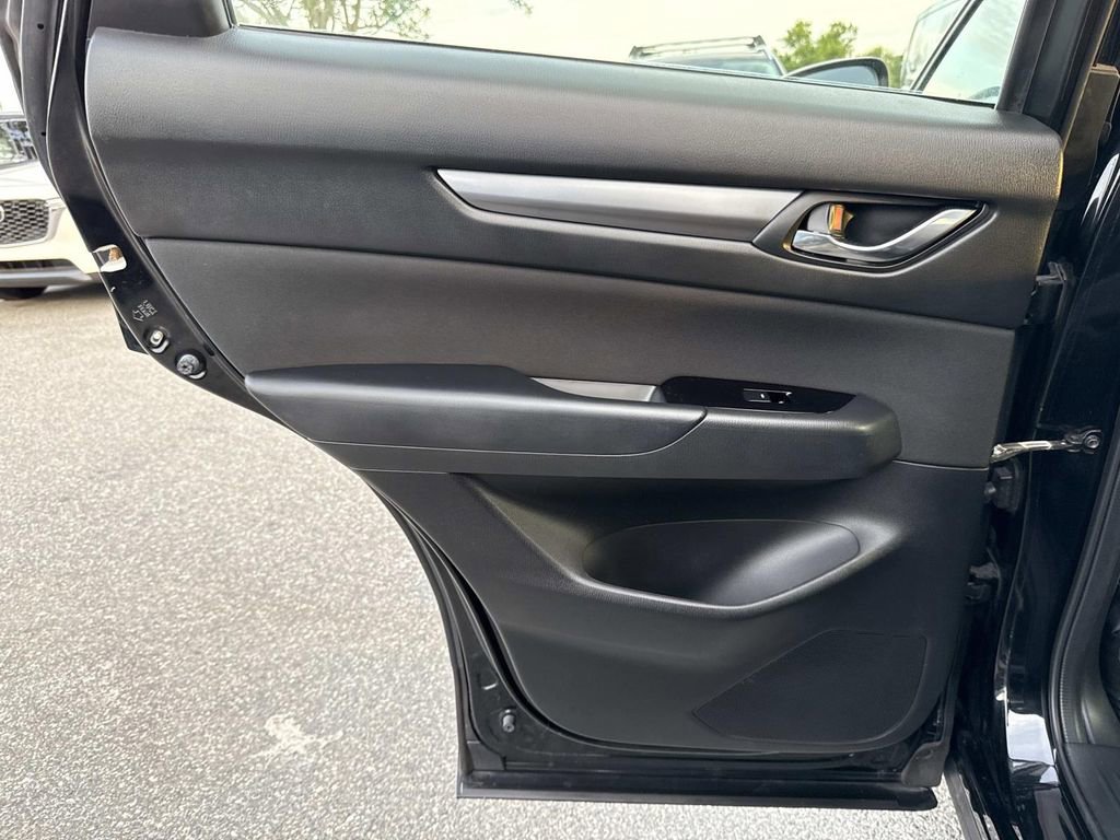 Used 2018 MAZDA CX-5 Sport FWD image 13