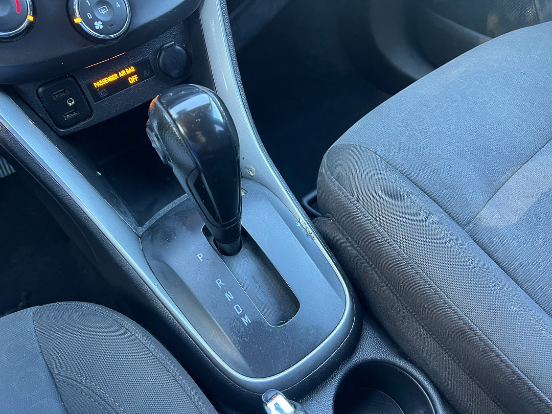 Used 2021 Chevrolet Trax LS w/ Tint and Cruise Package image 20