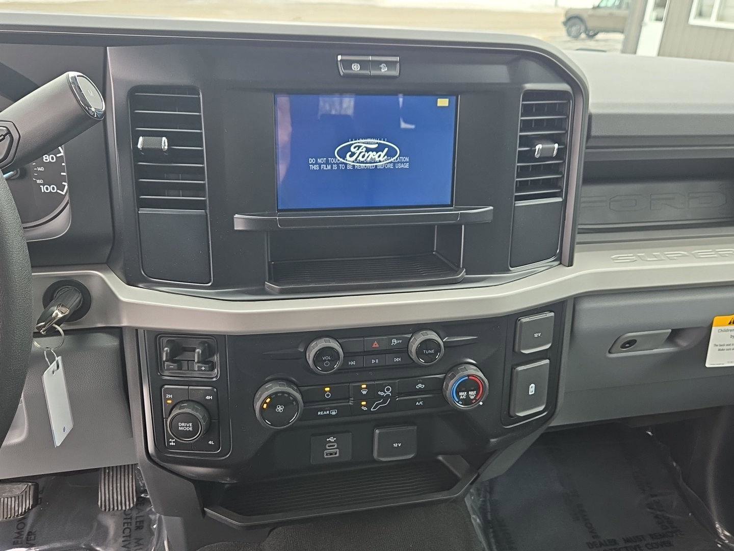 New 2026 Ford F250 XL w/ STX Appearance Package AWD/4WD image 4
