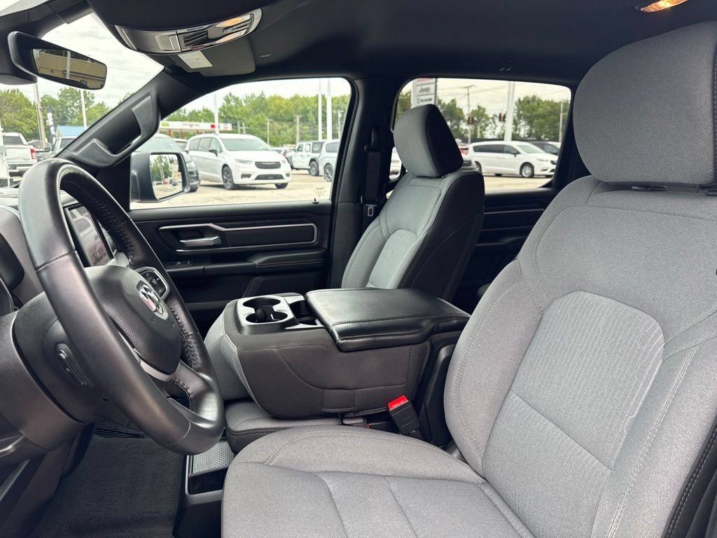 Used 2023 RAM 1500 Big Horn AWD/4WD image 38