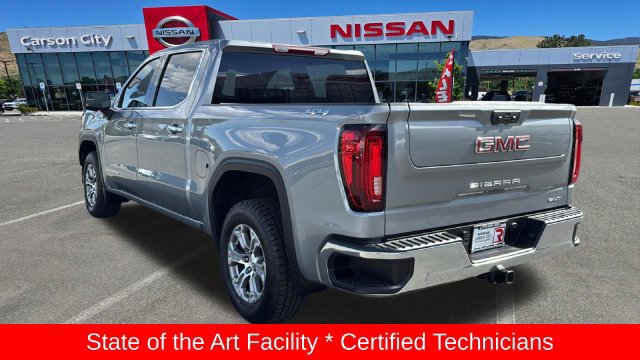 Used 2025 GMC Sierra 1500 SLT AWD/4WD image 5