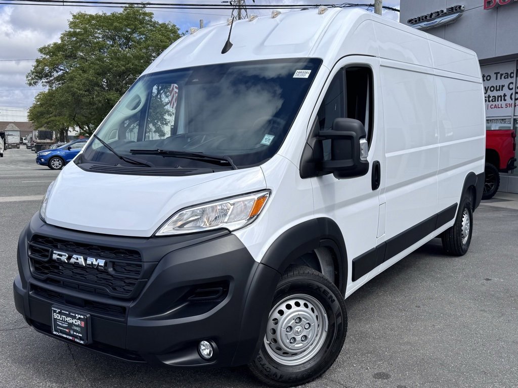 New 2024 RAM ProMaster 2500 w/ Convenience Group image 3