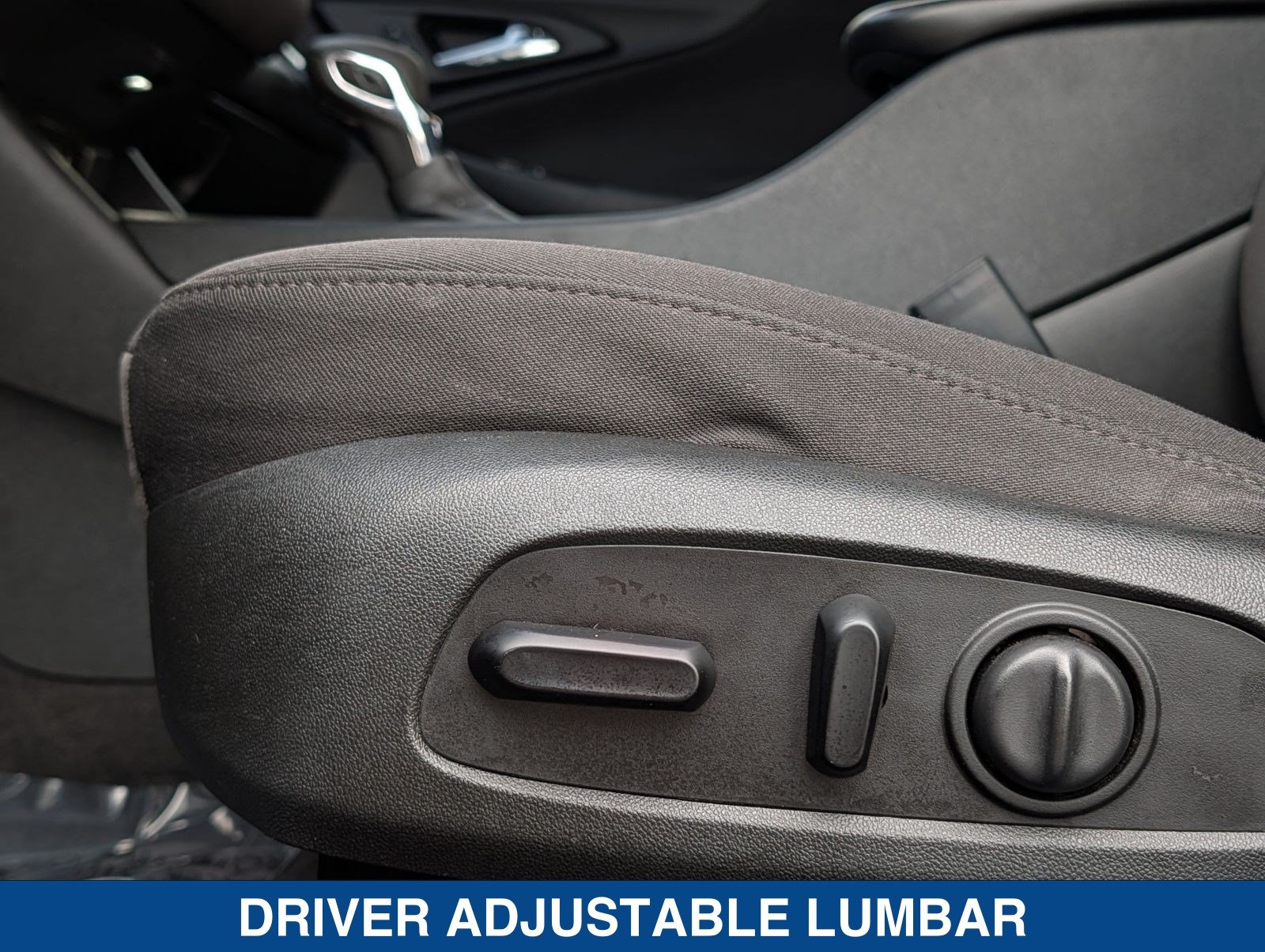 Used 2021 Chevrolet Malibu LT FWD image 22