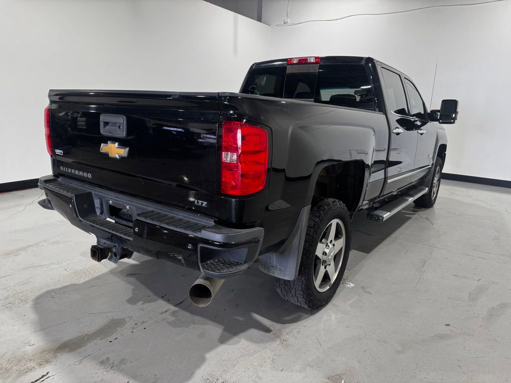 Used 2019 Chevrolet Silverado 2500 LTZ w/ Duramax Plus Package AWD/4WD image 6