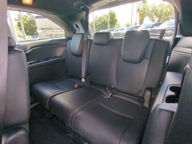Used 2025 Honda Odyssey Sport-L image 16