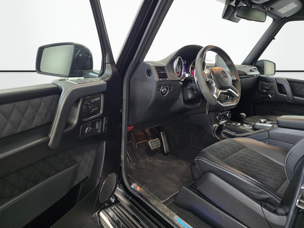 Used 2017 Mercedes-Benz G 550 Squared image 32