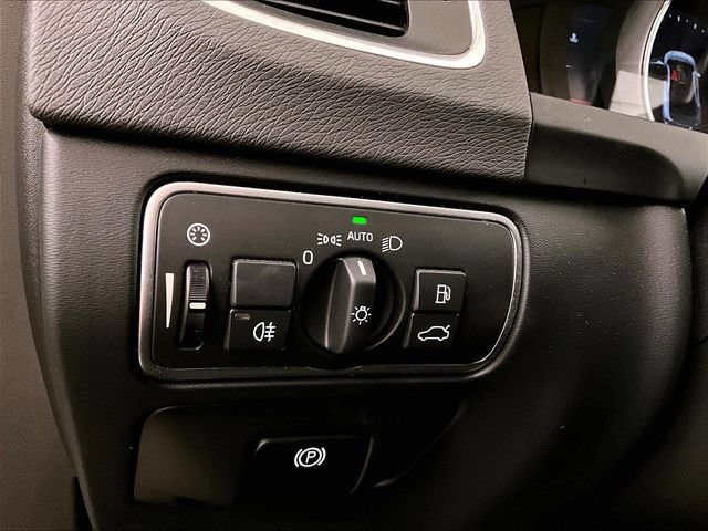 Used 2018 Volvo S60 T5 Inscription AWD/4WD image 30