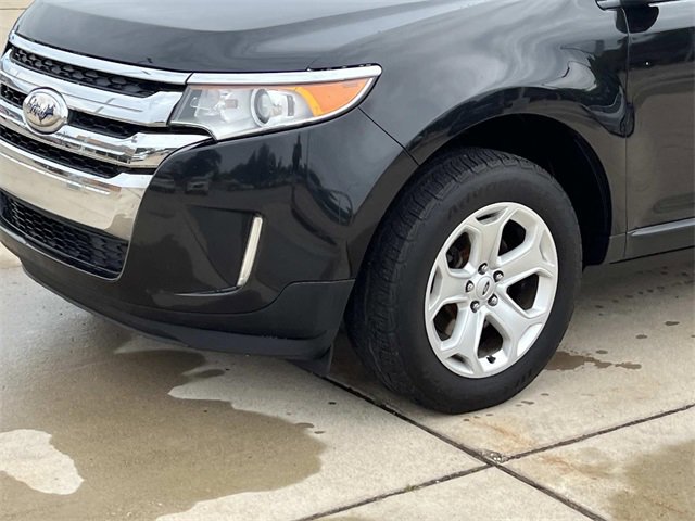 Used 2014 Ford Edge SEL w/ Equipment Group 205A image 9