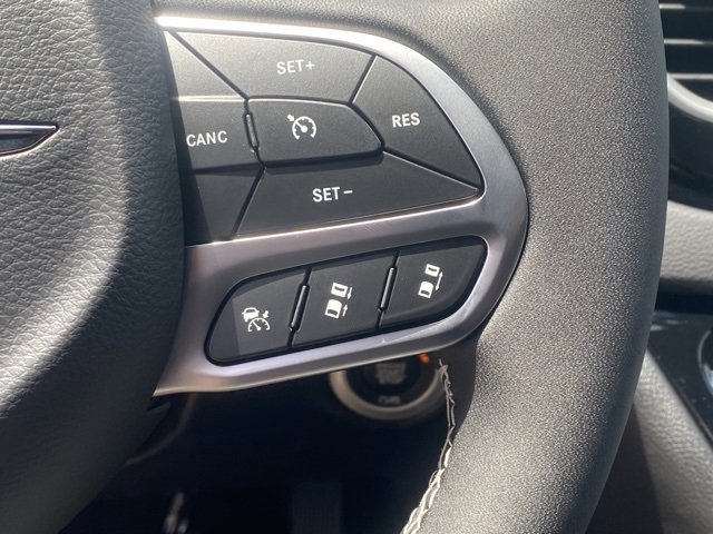 New 2026 Chrysler Voyager LX image 18