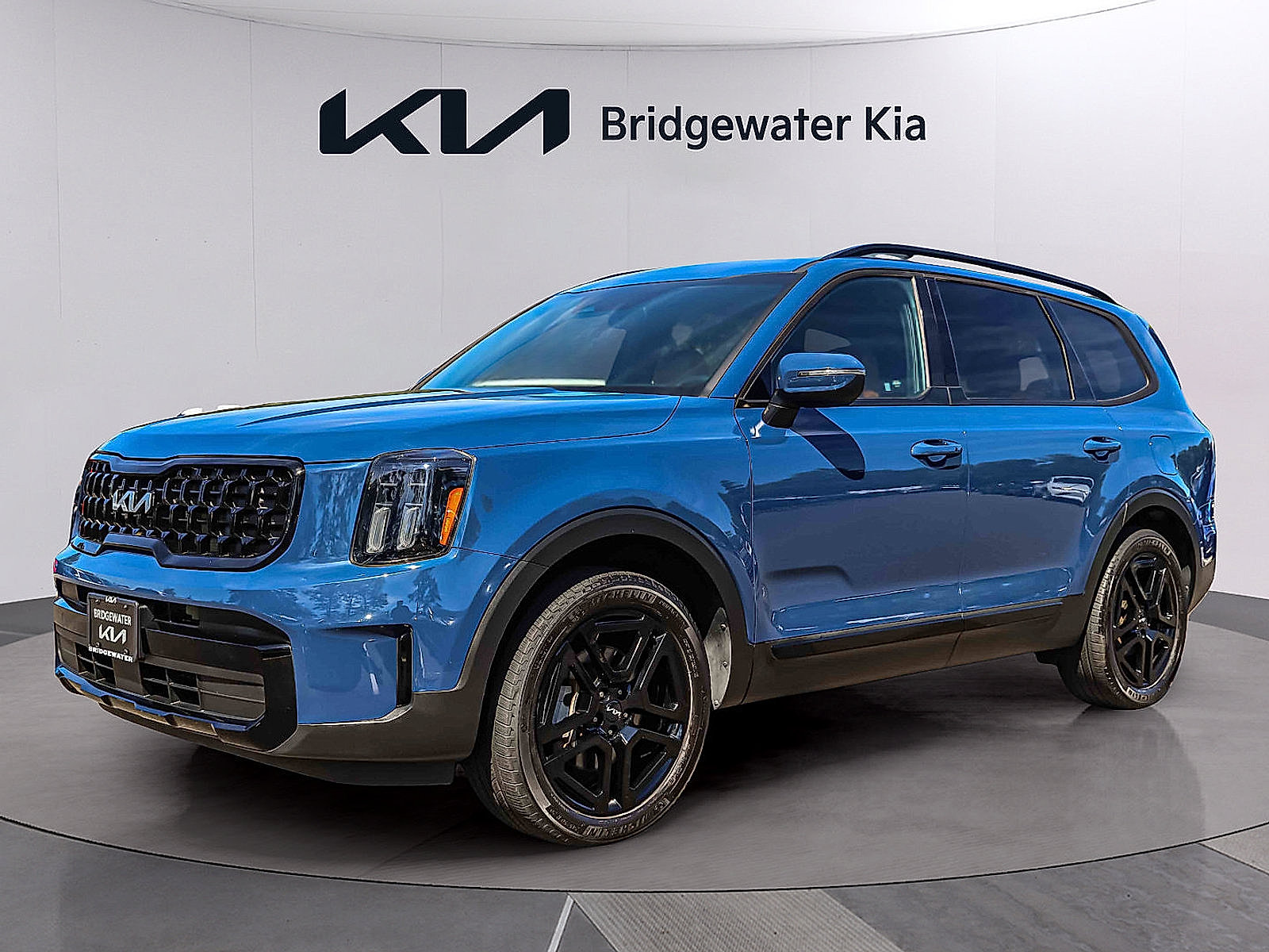 Certified 2024 Kia Telluride EX X-Line AWD/4WD image 3