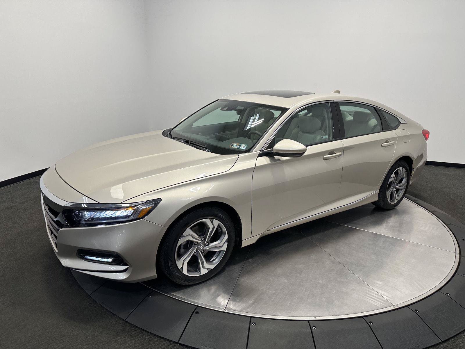 Used 2018 Honda Accord EX image 4