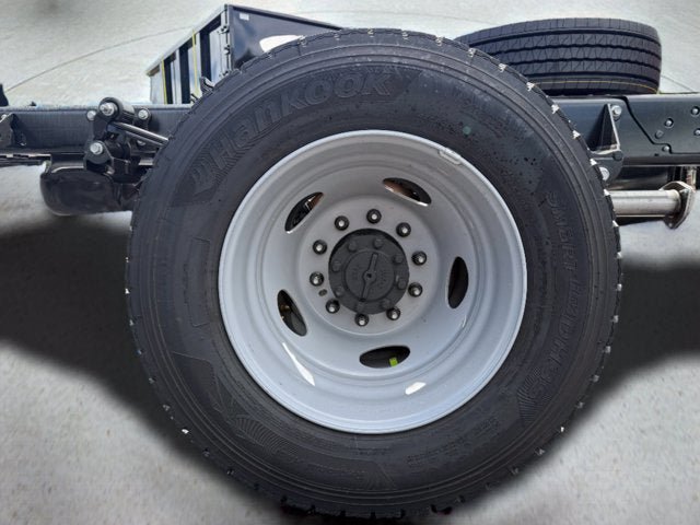 New 2026 Ford F600 4x4 Regular Cab Super Duty w/ XL Chrome Package image 20