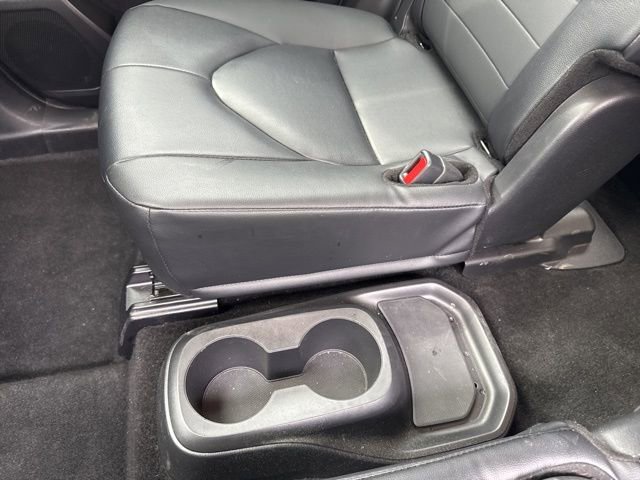 Used 2025 Toyota Highlander XLE image 31