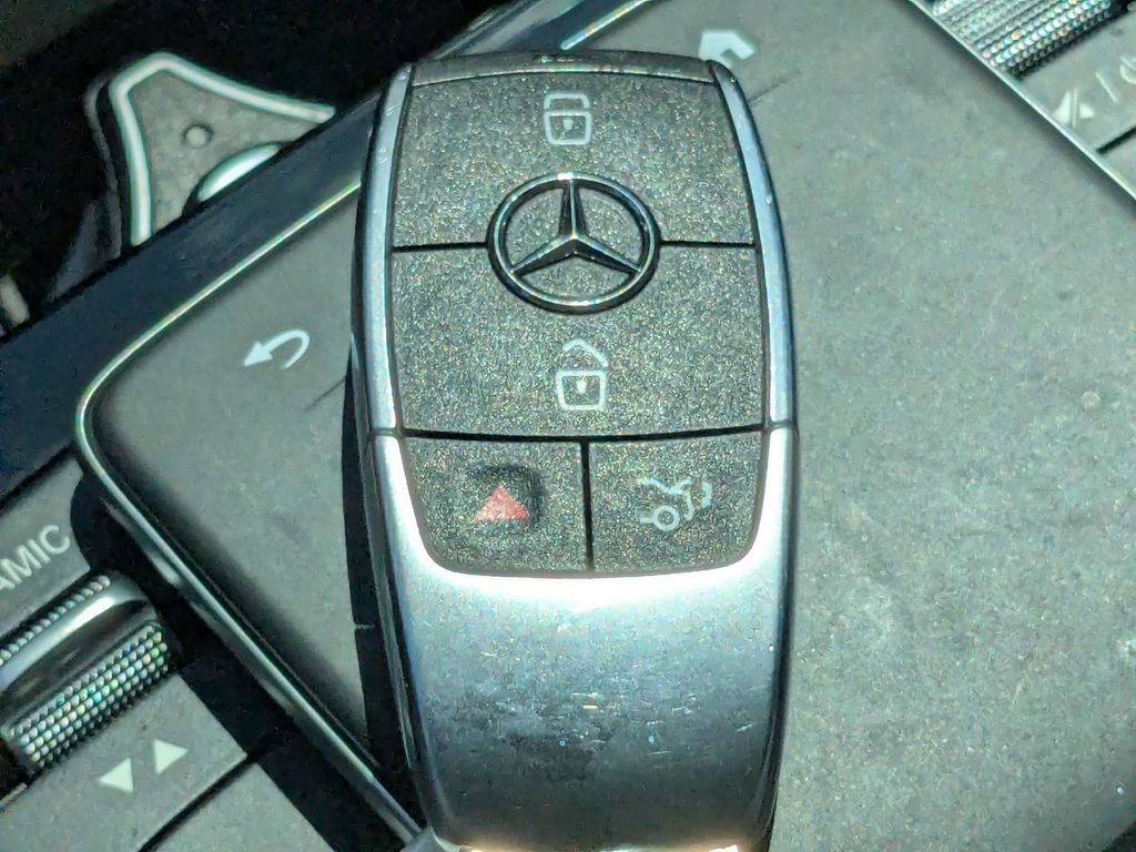 Certified 2024 Mercedes-Benz GLS 580 4MATIC image 16