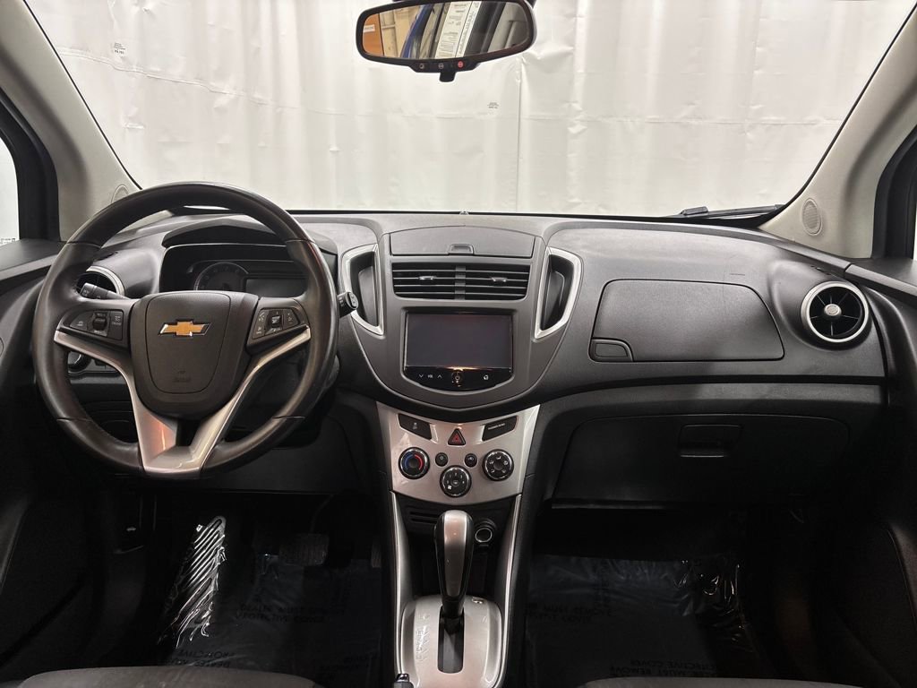 Used 2015 Chevrolet Trax LT w/ LT Plus Package image 12