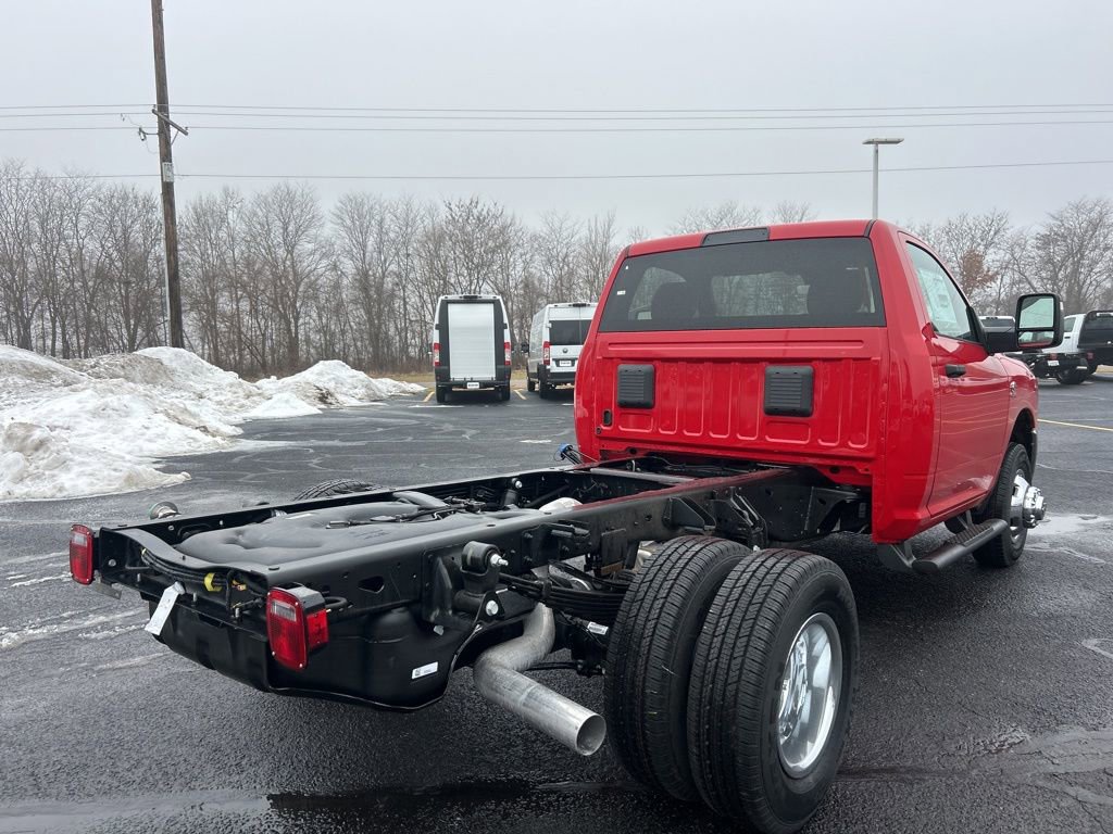 New 2026 RAM 3500 Tradesman w/ Chrome Appearance Group A AWD/4WD image 7
