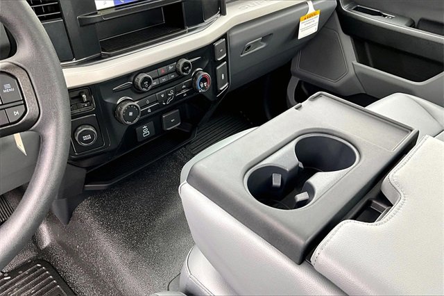 New 2026 Ford F250 XL image 7