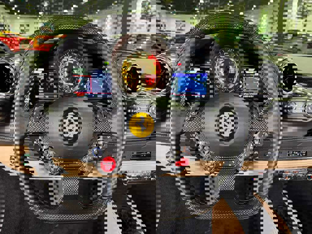 Used 2022 Ferrari F8 Tributo image 14