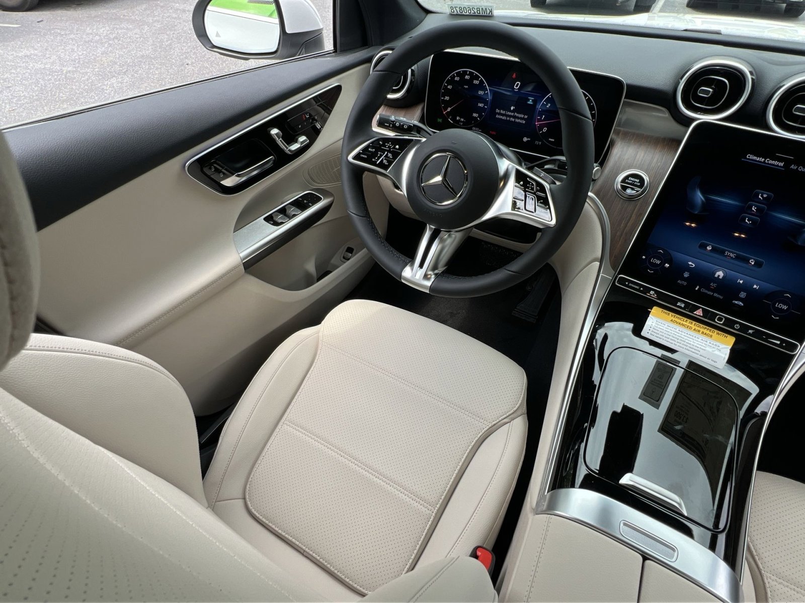 New 2026 Mercedes-Benz GLC 300 4MATIC image 16