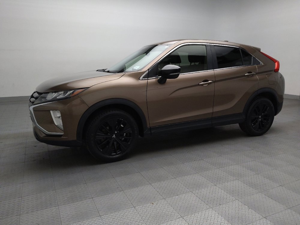 Used 2018 Mitsubishi Eclipse Cross LE image 2