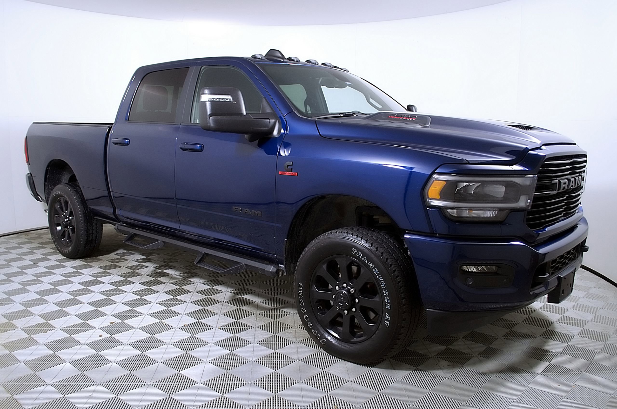 Used 2024 RAM 3500 Laramie w/ Night Edition image 6